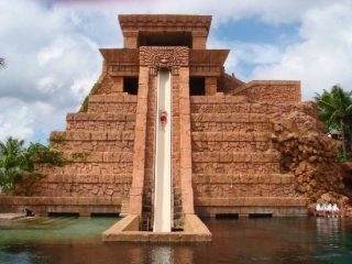 Atlantis Aquaventure Mayan Temple